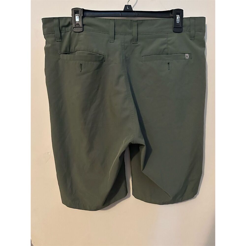 Hurley Men's Chino Shorts Size 34 Olive Green Casual Flat Front - Picture 4 of 7